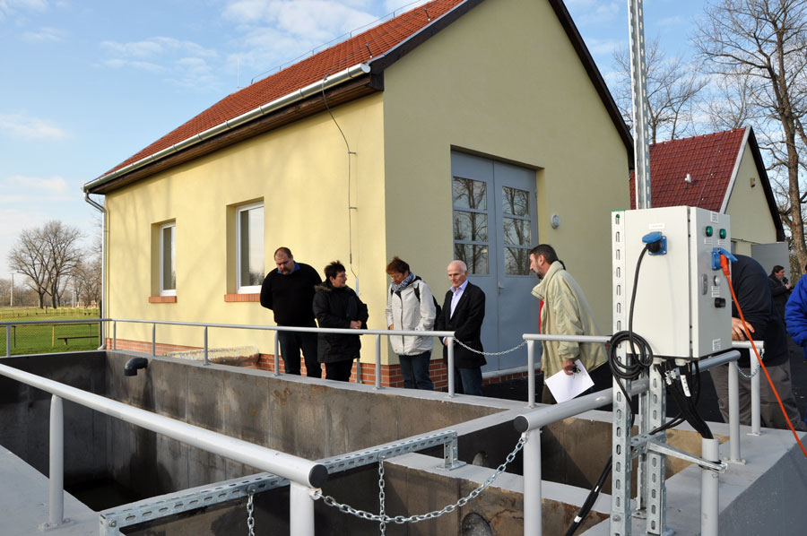 A tatárszentgyőrgyi új vízkezelő épület